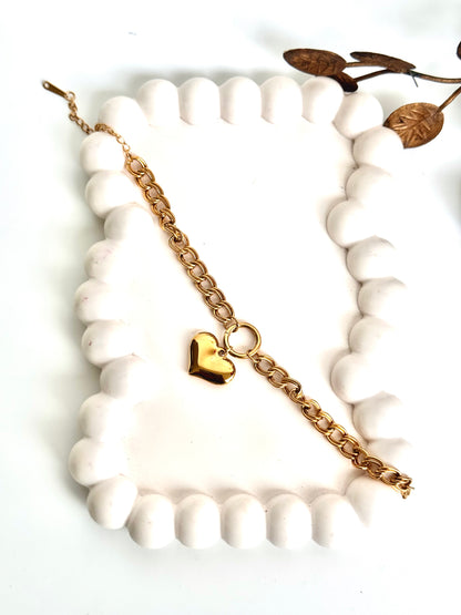 Heartlink Charm Bracelet